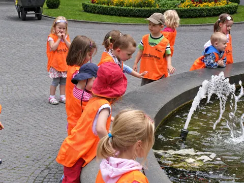 Am Springbrunnen